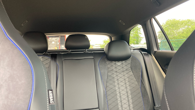 Volkswagen Passat 1.5 TSI eHybrid R-Line 5dr DSG Estate